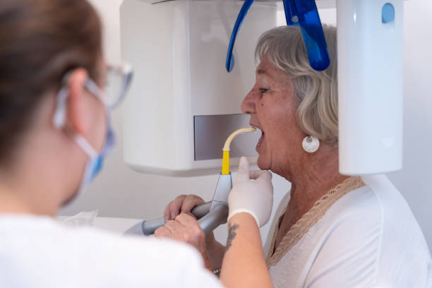 Best Emergency Dental Extractions in Glouster, OH